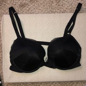 Victoria’s Secret Lace Double Strap Push up Bra